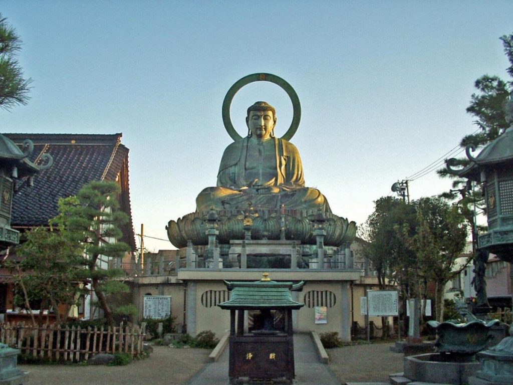 Sederet Seni Patung Buddha Terpopuler di Jepang